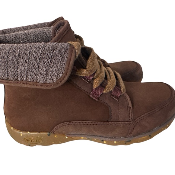 🔥 Chaco brown Barbary Chukka Booties size 6 EEUC - Picture 1 of 9